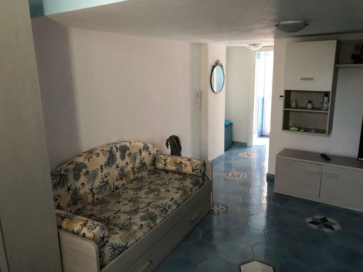 דירות פרוסידה Casa Cucurullo מראה חיצוני תמונה