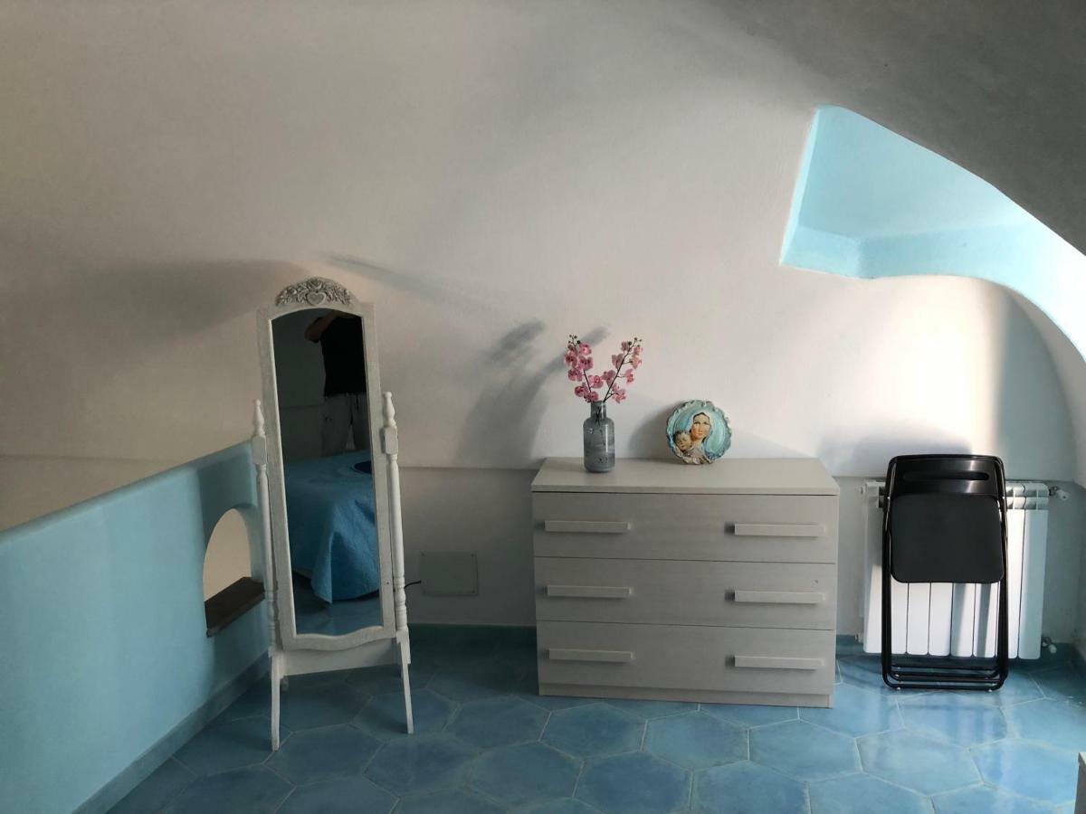 דירות פרוסידה Casa Cucurullo מראה חיצוני תמונה